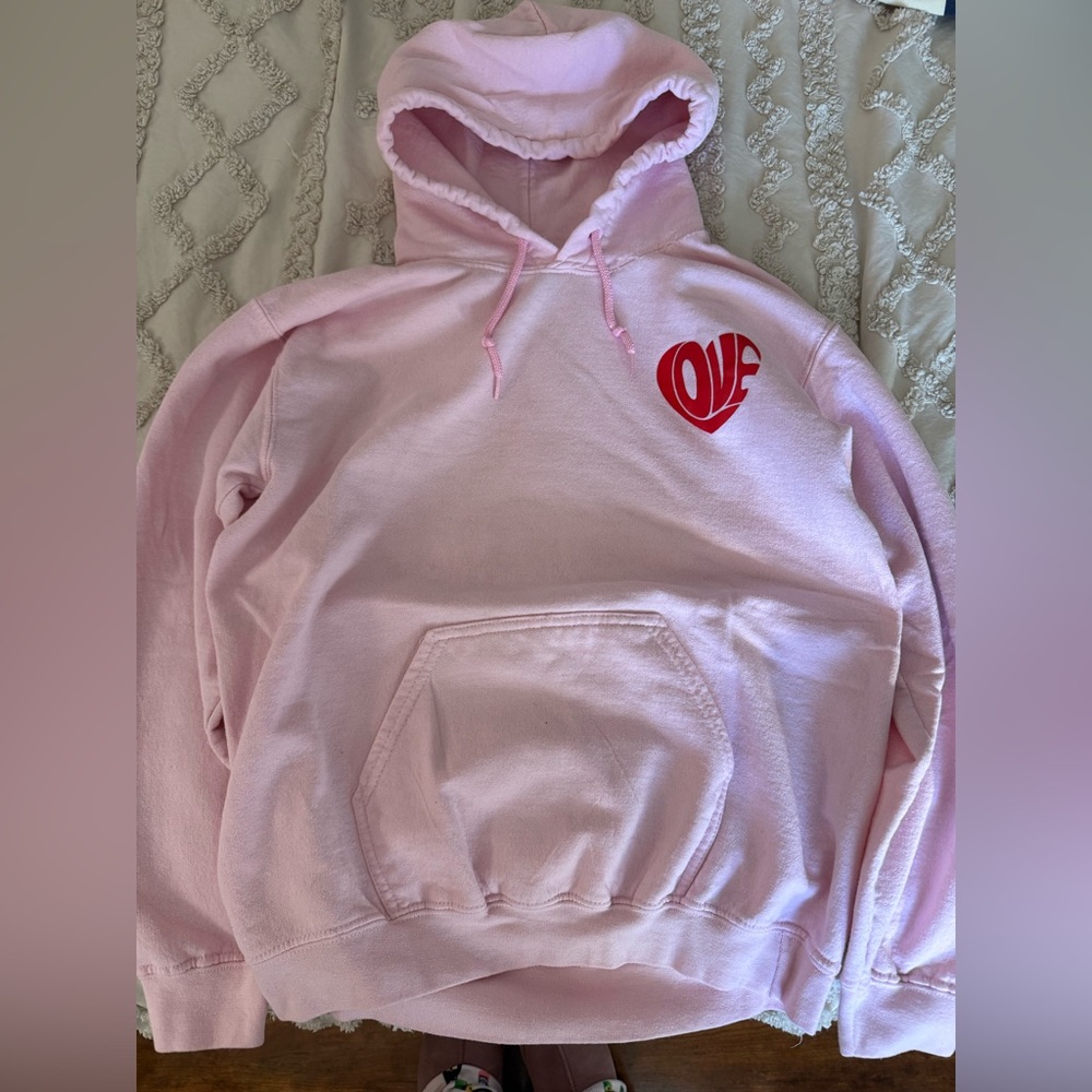 Gildan Pink Heavy Blend Hoodie Taylor swift inspired